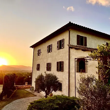 ファームステイ Torre Palombara - Dimora Storica ナルニ