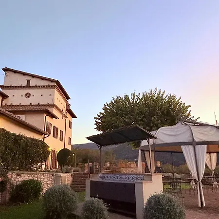 Torre Palombara - Dimora Storica 农家乐